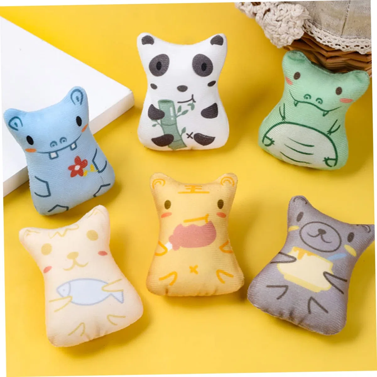 DOITOOL 18piezas Juguete De Masticar para Gatos Catnip Peluche Interactivo para Mascotas para Estimulación y Entretenimiento Interior