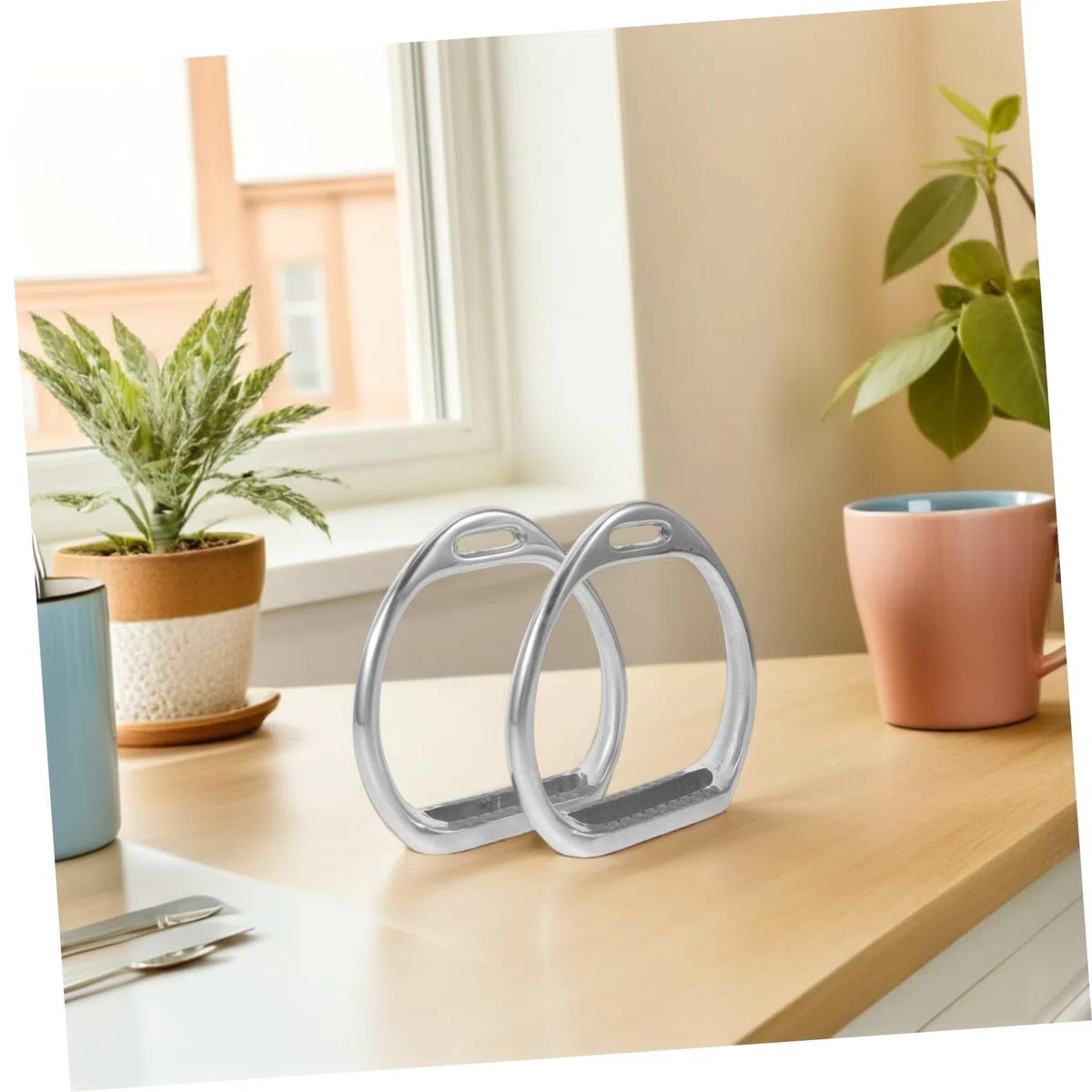 Yardwe Estribos de Caballo de Aleación de Aluminio Plata Antideslizantes, Estribos para Silla de Montar Inglesa y Occidental, para Montar a Diario y Competición