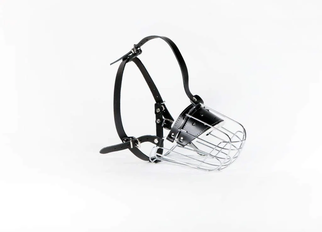 L&J Pets UK Bozal de perro con cesta de alambre de metal, recubierto de polímero para perros medianos y grandes, jaula segura y transpirable para masticar (5X, plateado/negro)