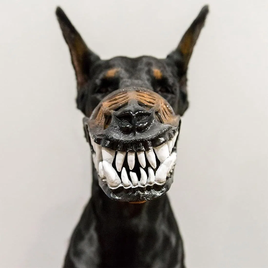 2027 Nuevo Bozal Monstruo Hellhound – Perro con Dientes (2 Pcs - B)