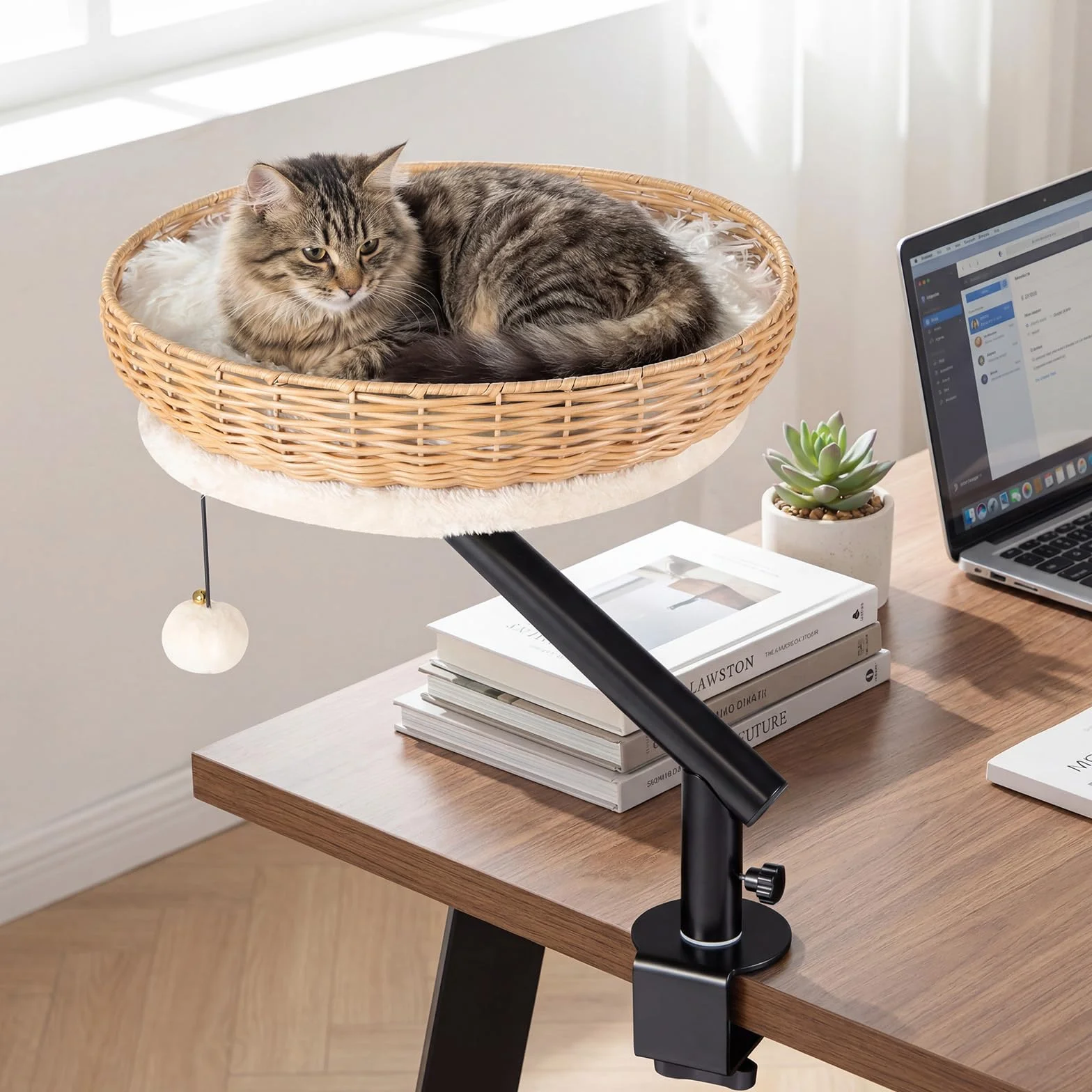COSTWAY Cama Gato para Escritorio, Hamaca para Gatos Giratoria de 360° de Ratán con Cojín Extraíble y Bola Colgante, Cama para Gatos, Nido Suave para Mascotas para Oficina, Hogar, sin Taladrar