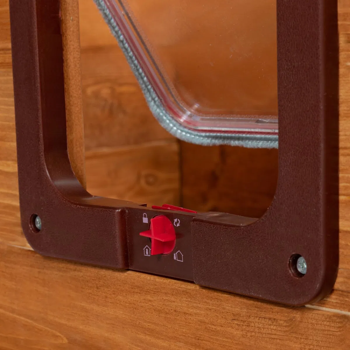 IDMarket - Caseta para gatos de madera autocalentable con puerta y ventana