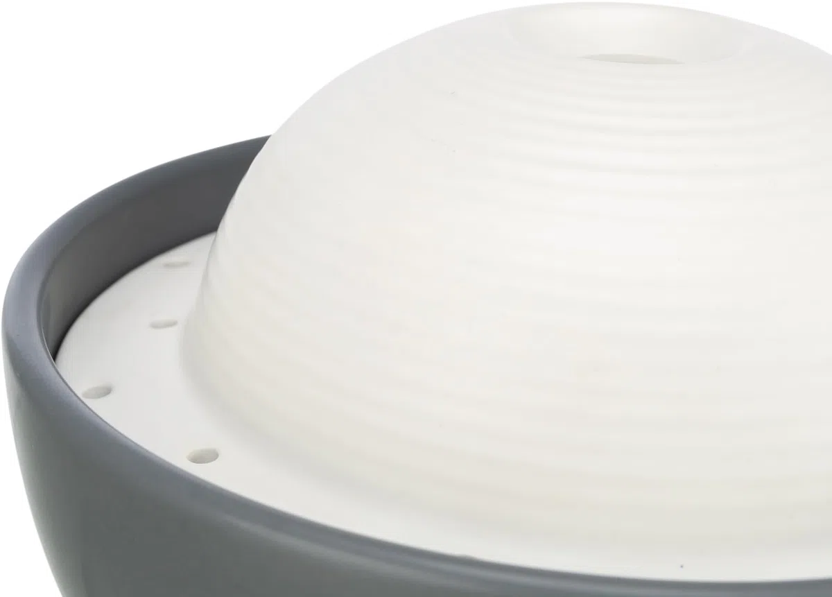 TRIXIE Fuente Vital Dome de Cerámica para Perros y Gatos, 1,5 L, Gris/Blanco - Bebedero Automático Higiénico con Flujo de Agua Constante y Bomba Regulable, Apto para Lavavajillas