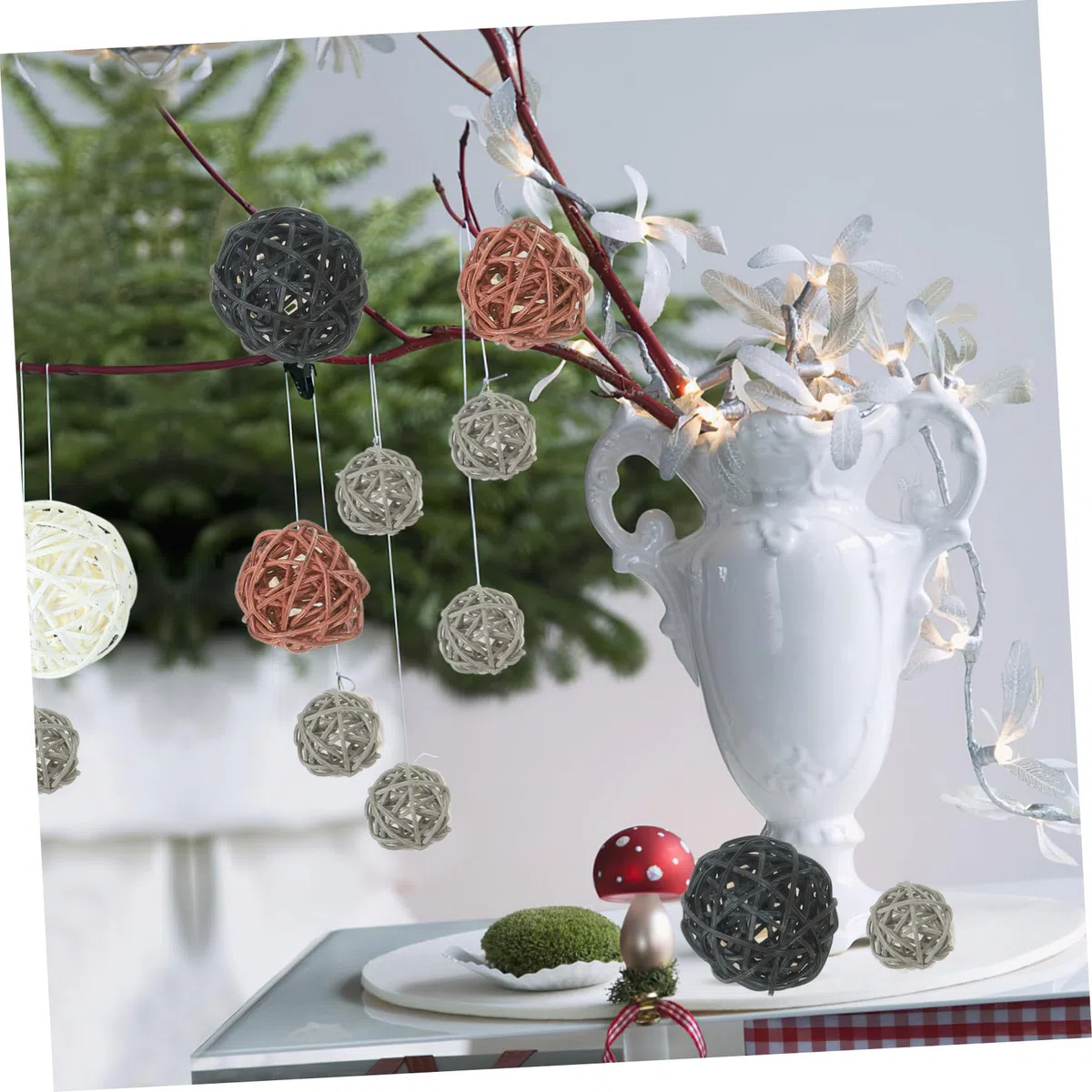 Cabilock 144 Piezas Decoración de Bolas de Mimbre Takraw batería de Luces de Hadas Bolas de Musgo árbol Juguetes para Mascotas Colgante de Bolas de ratán Manualidades Creativas Rota