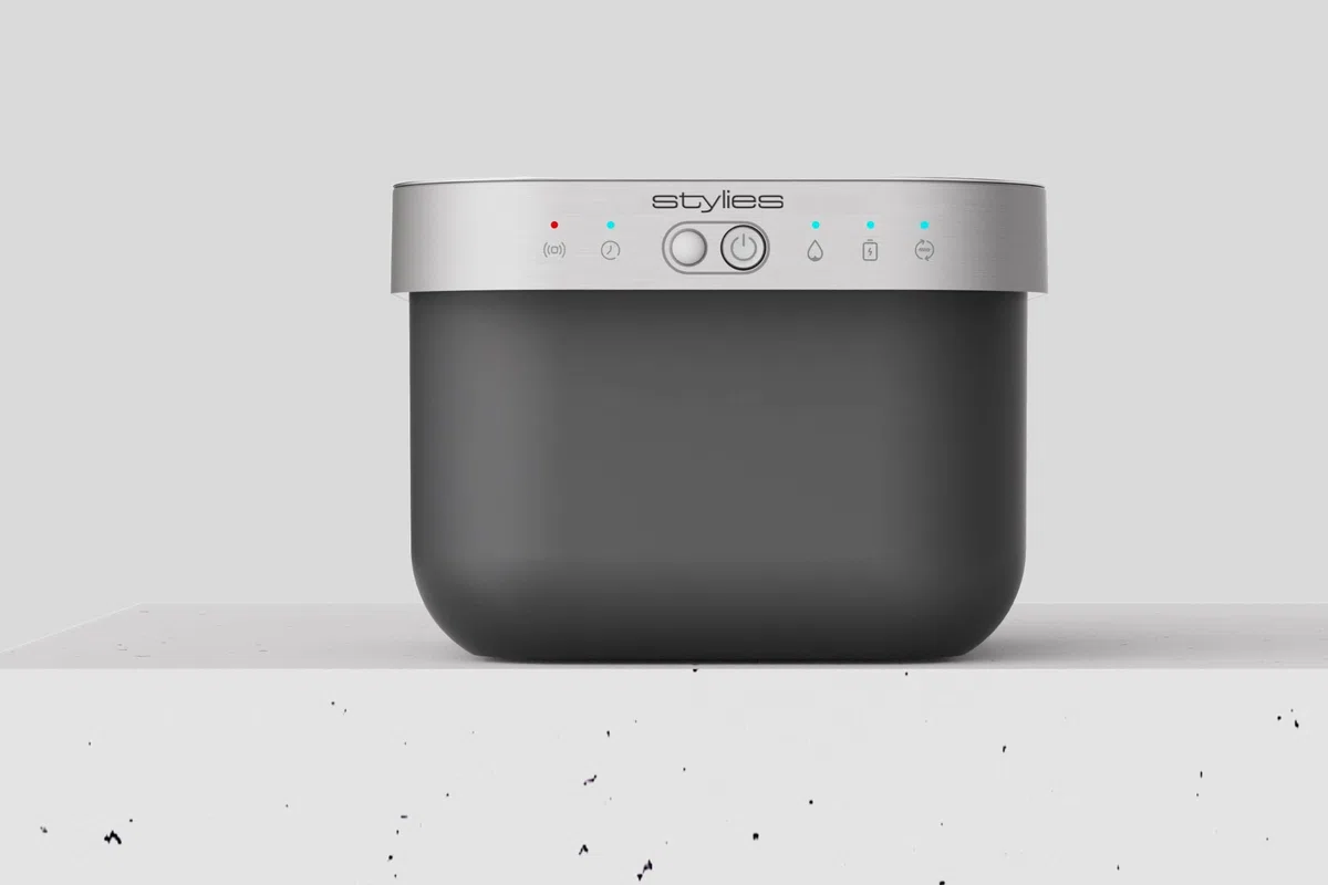 Fuente inalámbrica para gatos, 2,5 L, batería de 5000 mAh, detector de movimiento, para perros y gatos, con bandeja de acero inoxidable, color gris oscuro y plateado