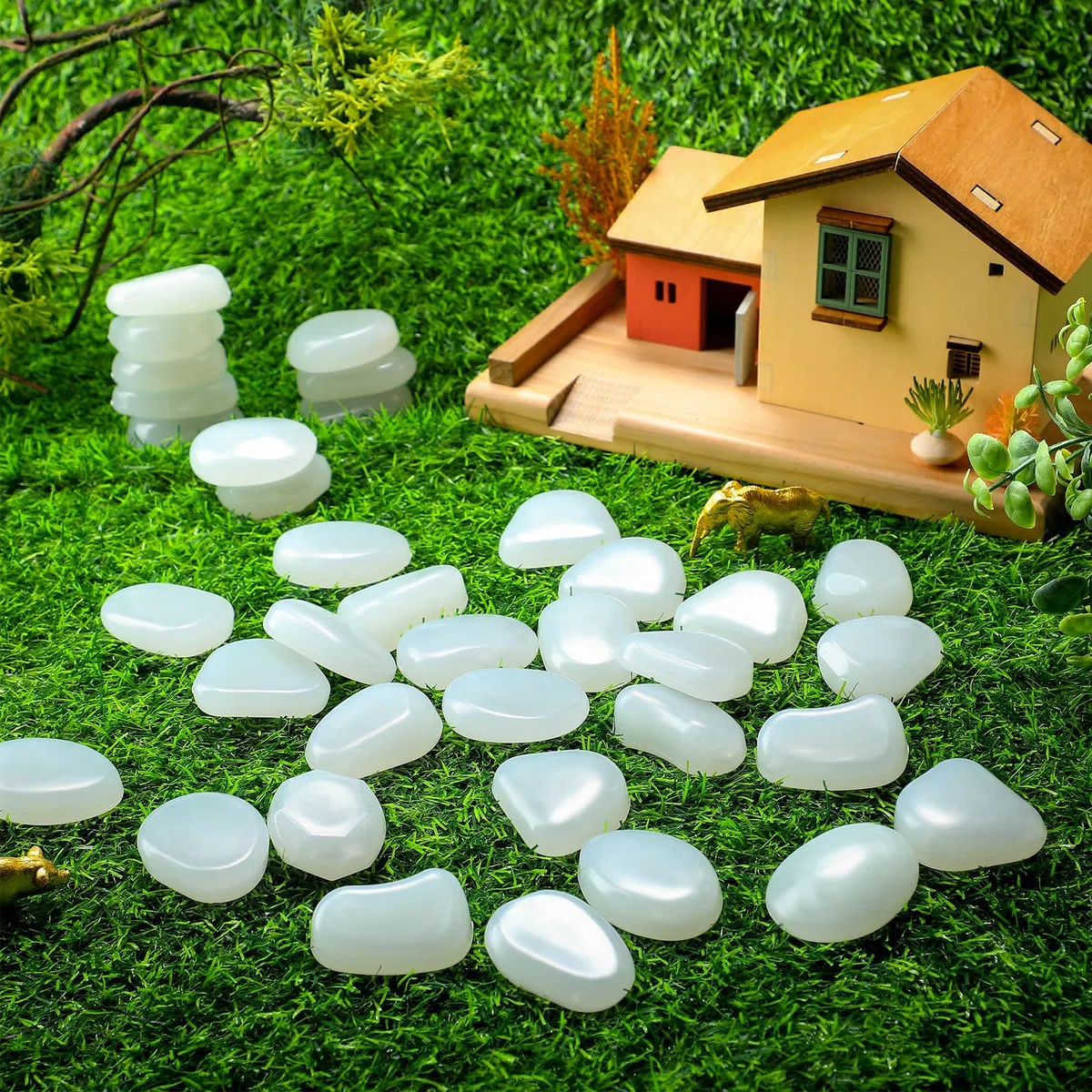 Landical 100 Piedras Que Brillan en la Oscuridad, Piedras Que Brillan en la Oscuridad, Piedras Luminosas para Acuario, Grava, decoración de Plantas suculentas (Blanco, 1.8 Pulgadas)