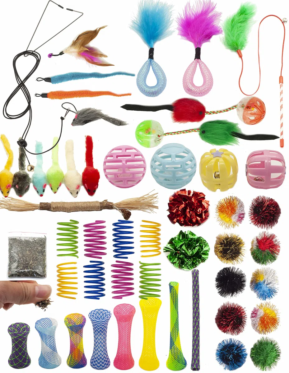 Fashion's Talk Juguetes para gatos, 50 piezas para gatos de interior, ratones interactivos para colgar en la puerta, juguete de plumas para gatos, juguete de resorte, varita para gatos, bolas